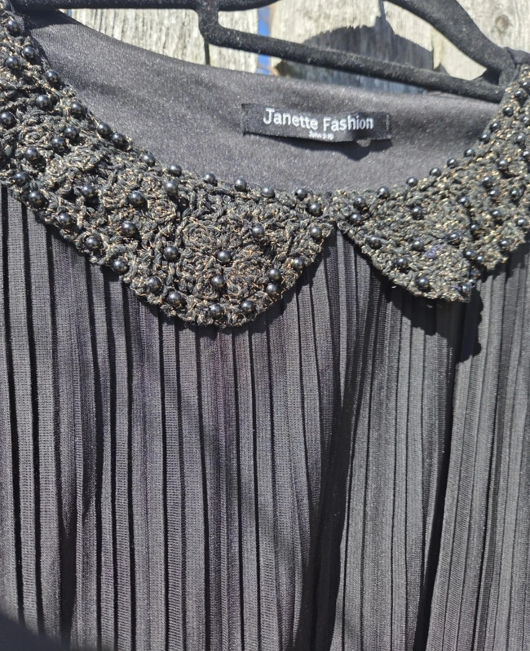 Janette Fashion Black Pleated Dress with Embellished Collar - photo 4