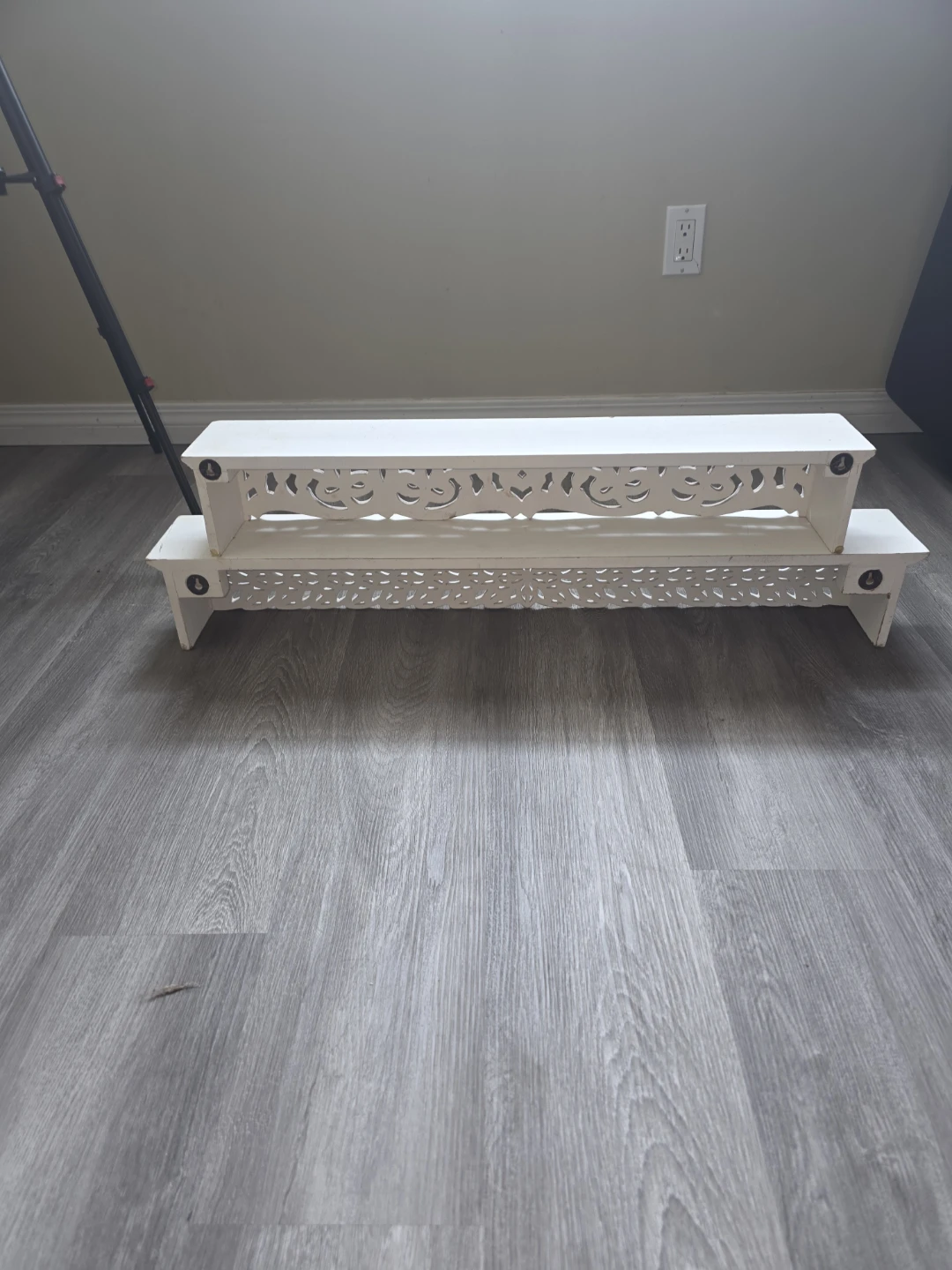 Set of 2 White Wooden  Decorative Shelves