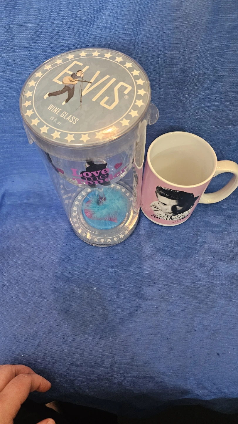 Elvis "Love Me Tender" Wine Glass and Pink Mug - photo 2
