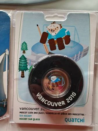 Vancouver 2010 Hockey puck and coin
