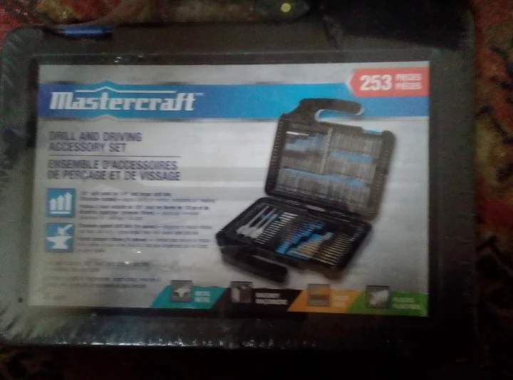 Mastercraft 253 Piece Drill and Driving Accessory Set