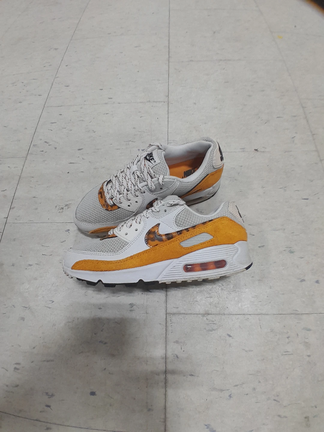 Nike Air Max 90 Shoes Men's Size 8 - photo 2