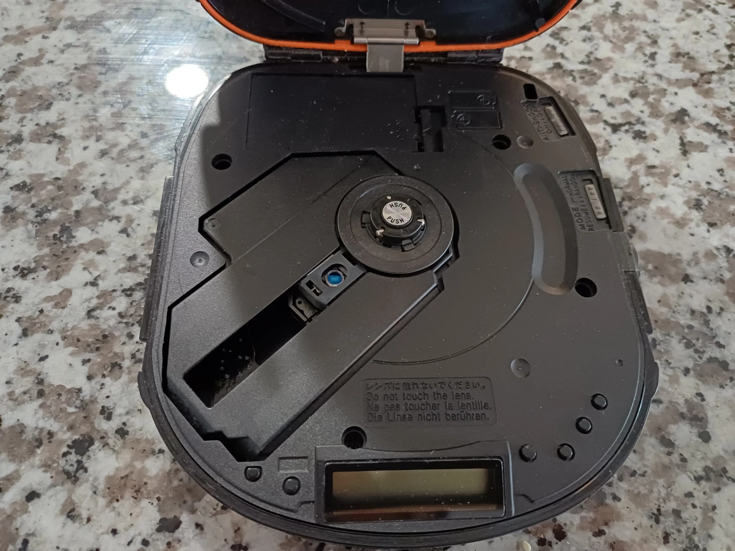 Panasonic Portable CD Player - photo 3