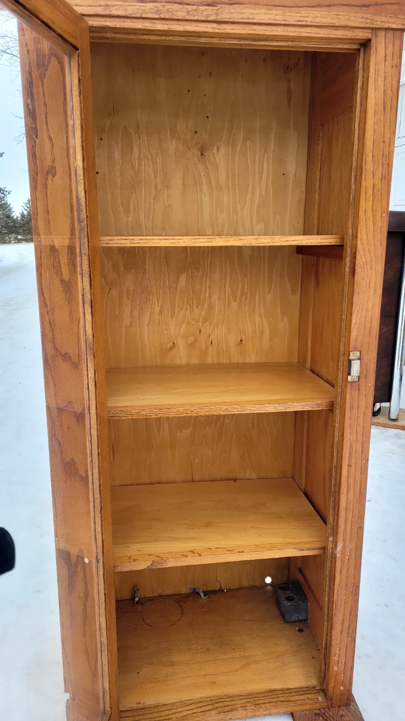 Oak Display Cabinet - photo 3