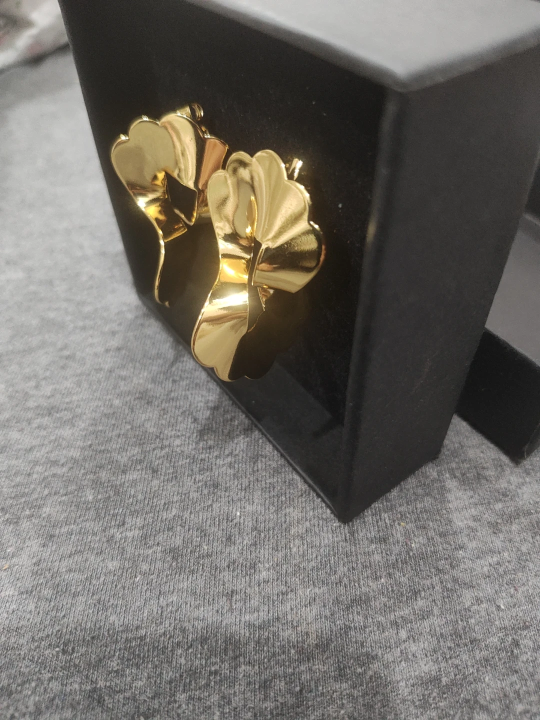 Gold Flower Clip-On Earrings - photo 2