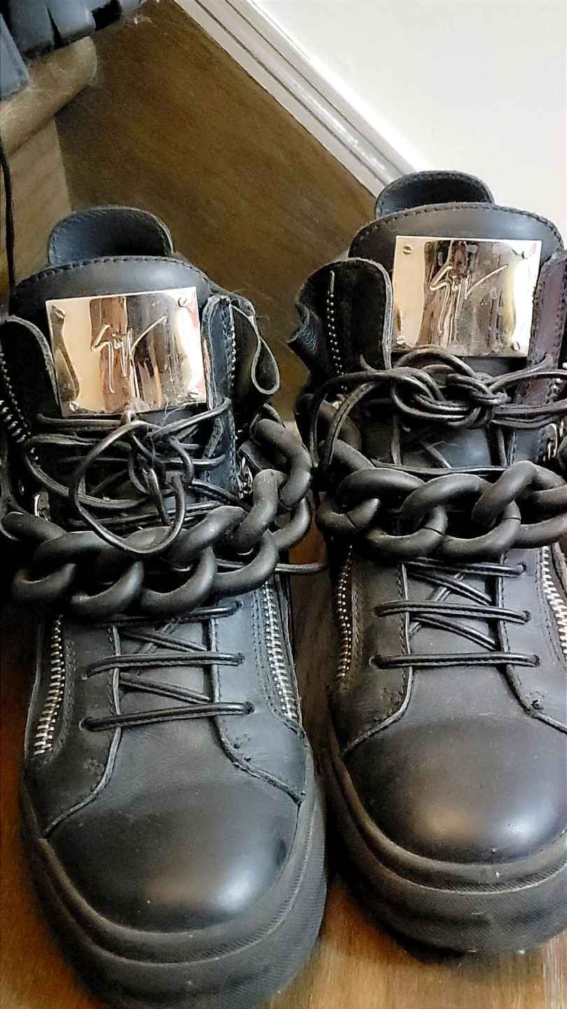 Giuseppe Zanotti Black Leather Chain High-Top Sneakers