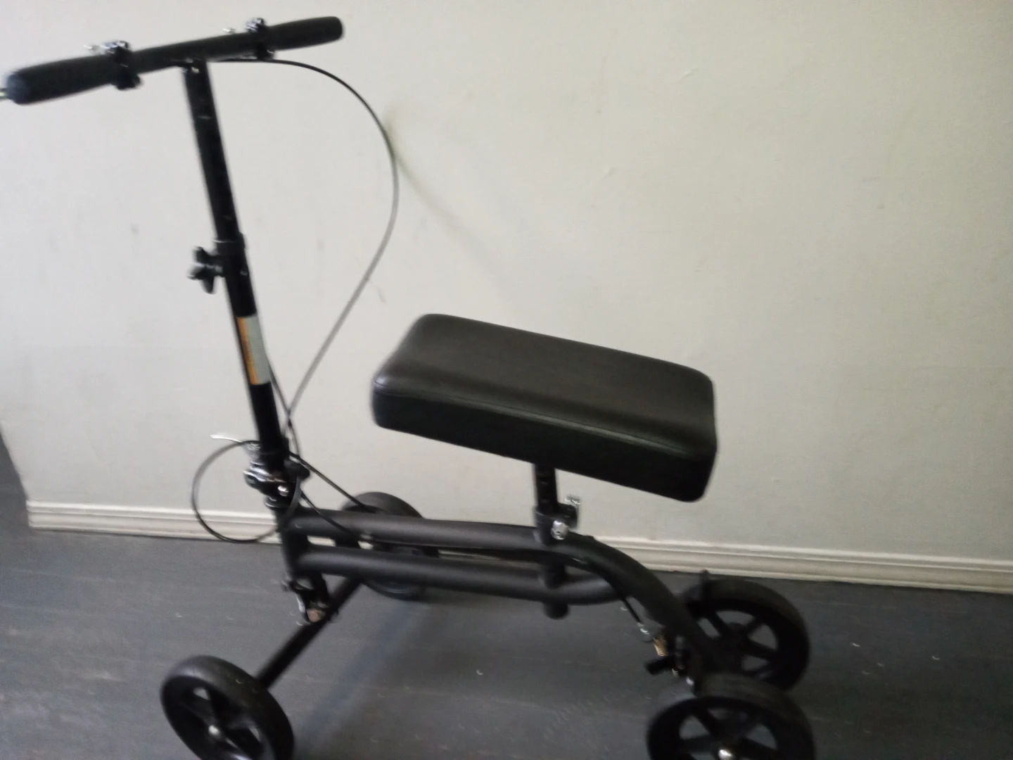 Black Knee rover Scooter Walker - photo 2