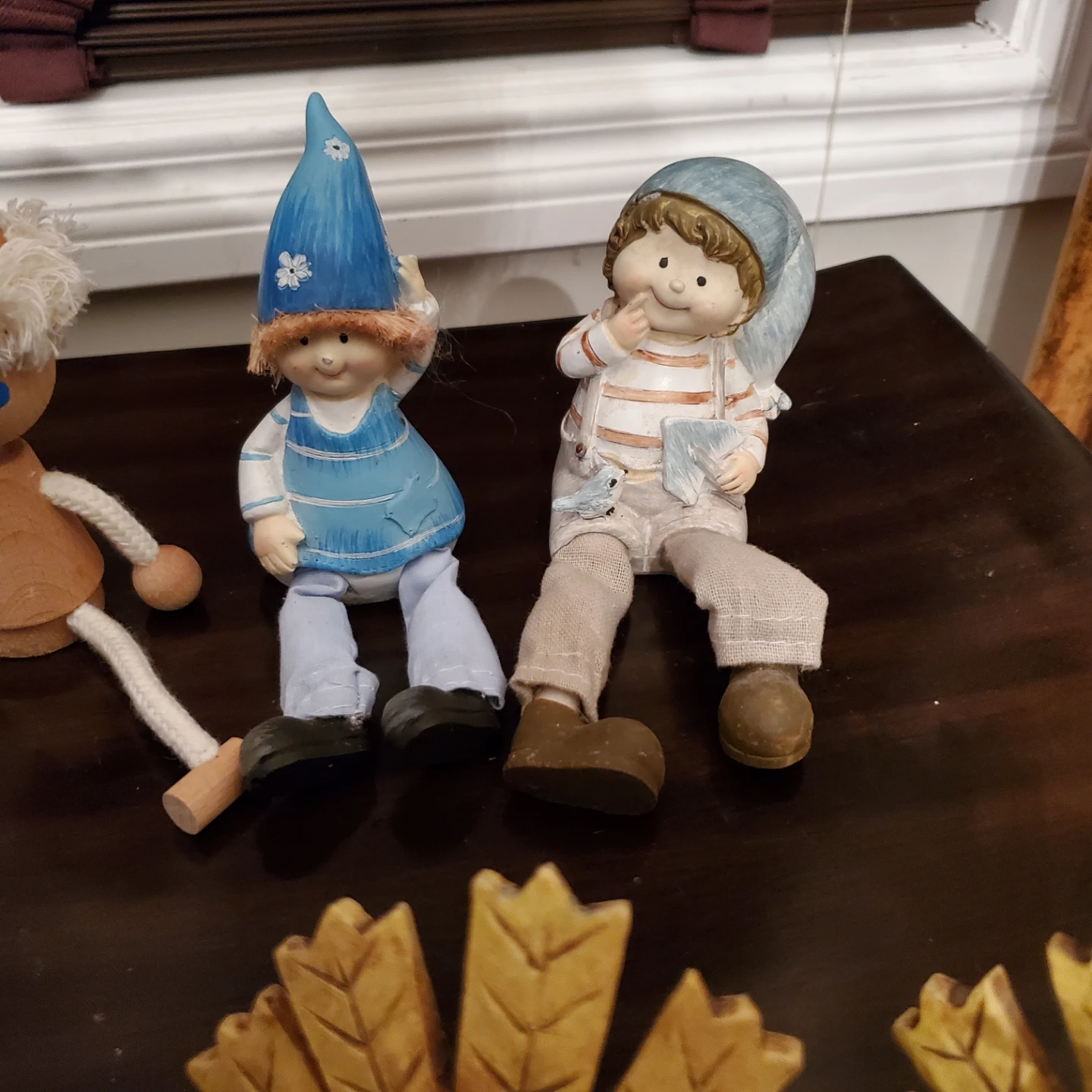 Vintage Collectibles 8 Piece Shelf Sitter Figurines - photo 4