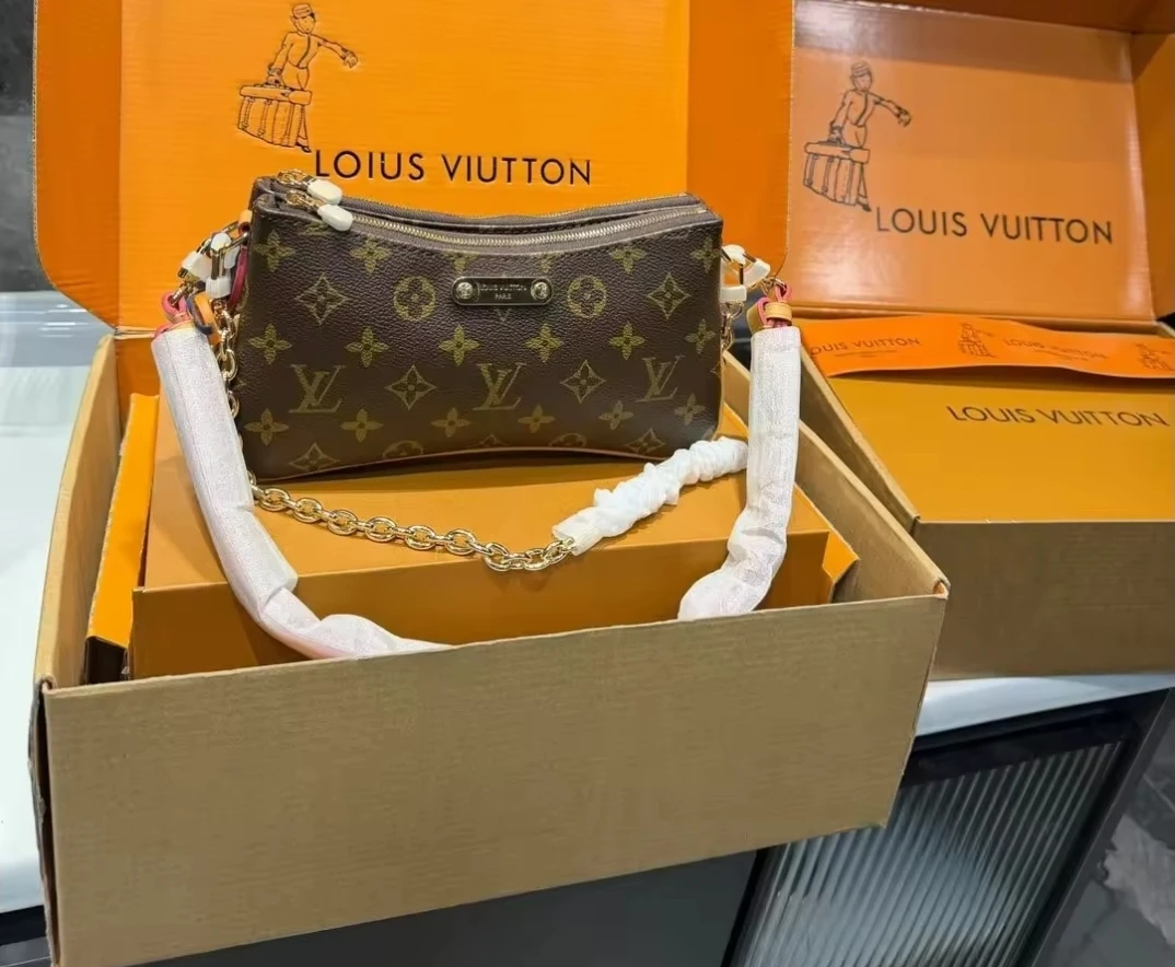 Pochette Bag