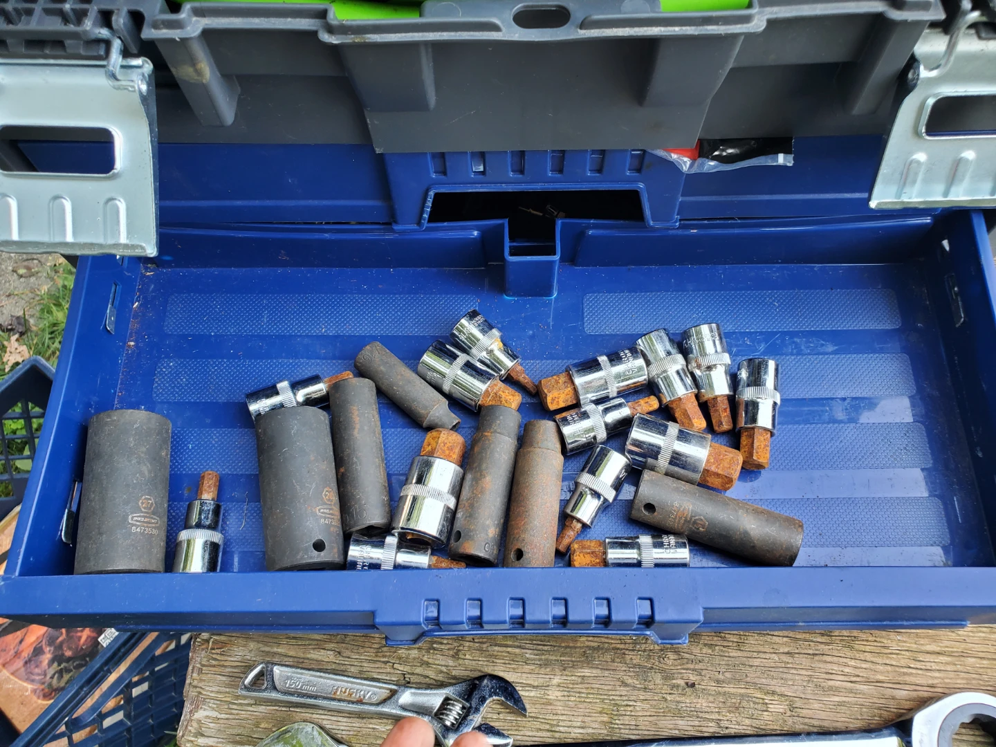 Maximum Tool Box with Assorted Fittings - photo 3