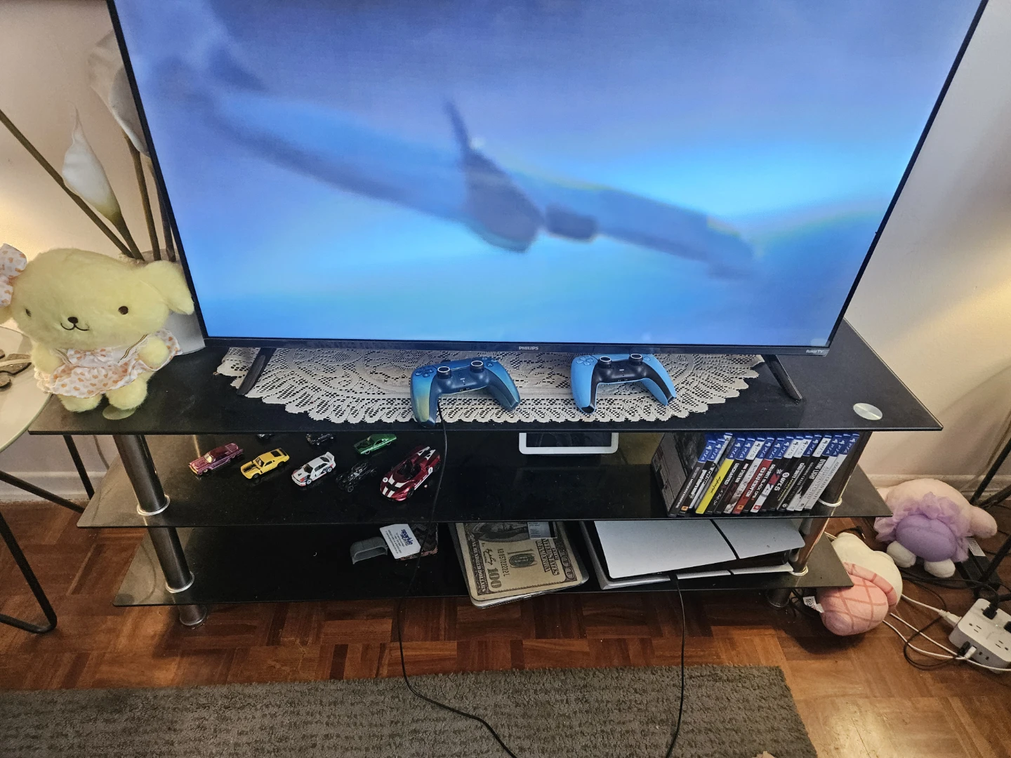 Glass made TV stand - photo 3
