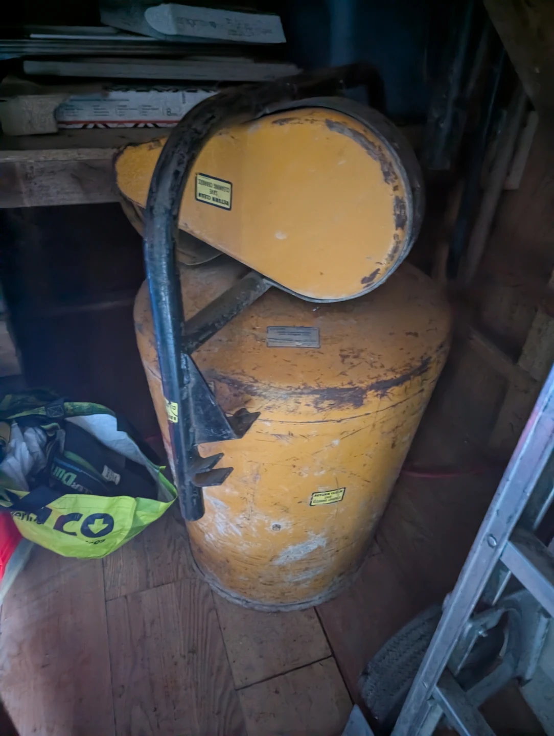 12 cu.in CONCRETE MIXER