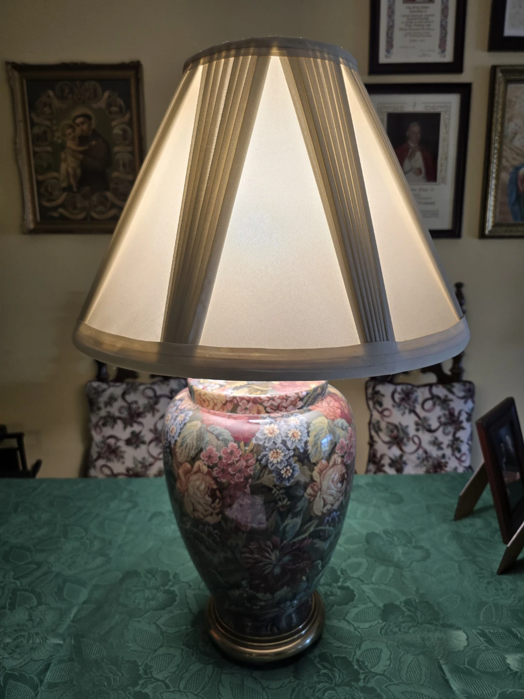 Floral Table Lamp