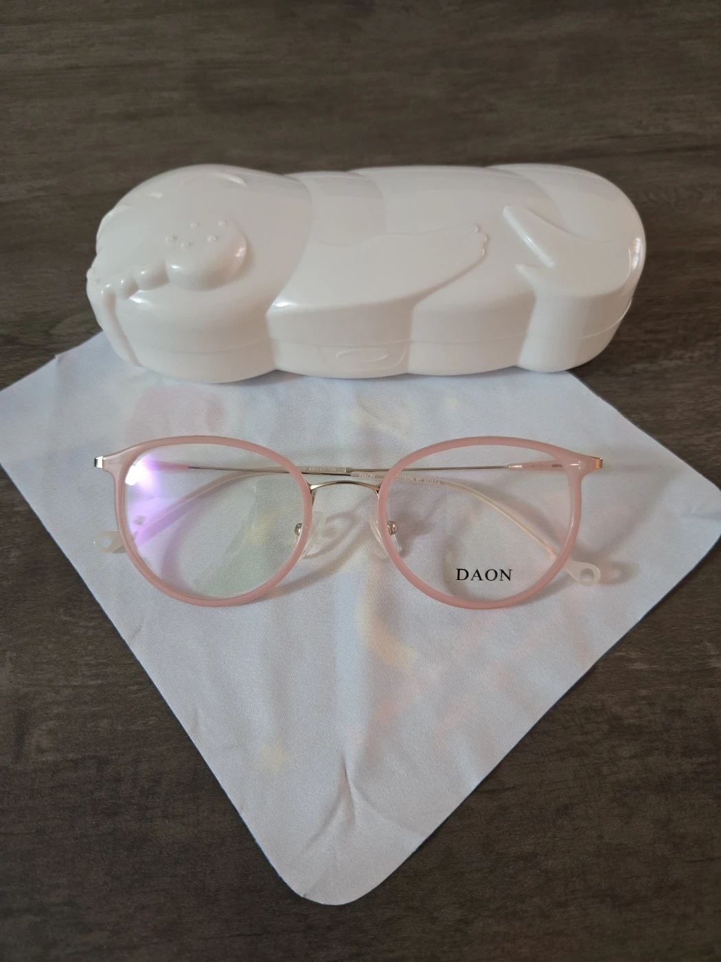 DAON Pink Round Eyeglasses with Case - photo 3