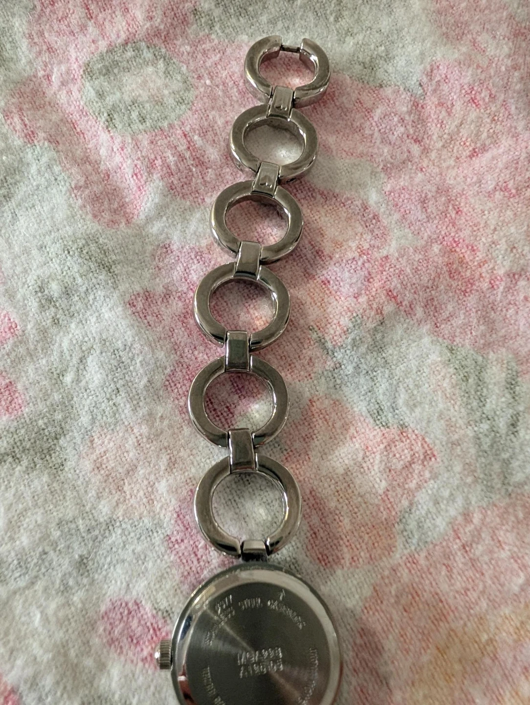 Vintage Ladies Quartz Bracelet Watch Silver Tone Circle Elegant - photo 4
