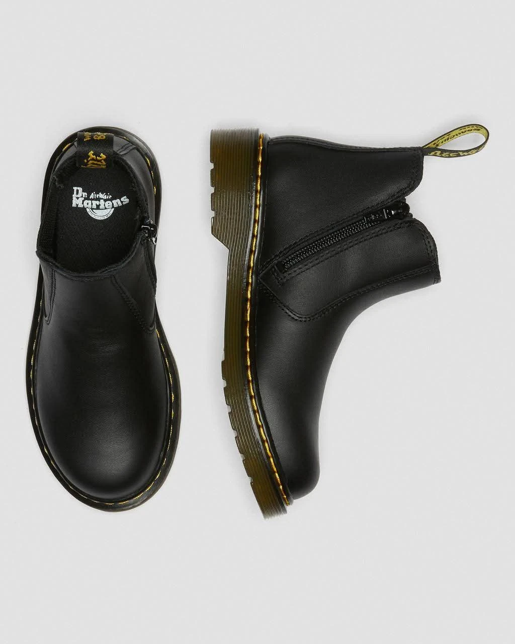 Dr Martens 2976 Chelsea Boot Size 5