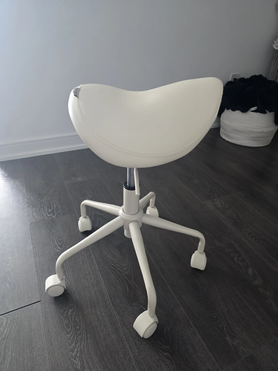 Beige/off white Ergonomic Saddle Seat Rolling Stool Chair - photo 4