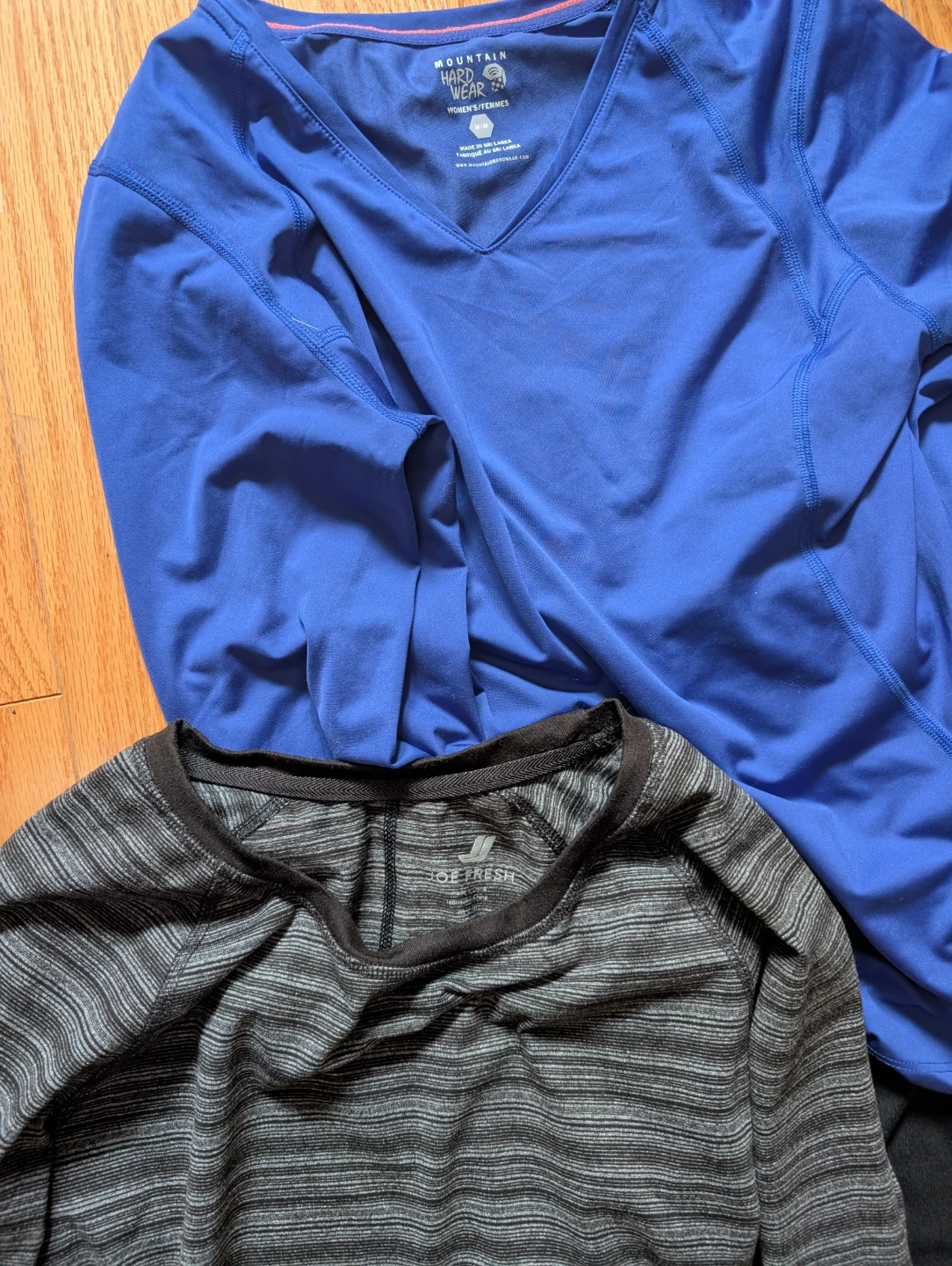 Women's Activewear Bundle Size M - 7 items - photo 2
