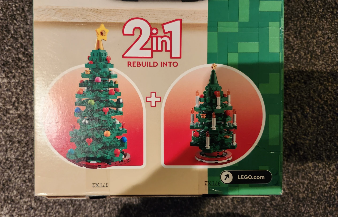 LEGO 40573 Christmas Tree Building Toy - photo 3