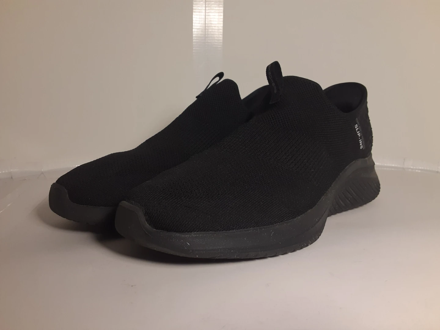 Skechers Slip-ins Black Knit Sneakers | Men's 11 - photo 3