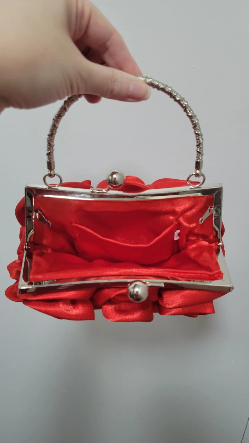 PROM BAG Red satin clutch purse with rose embellishments - photo 2