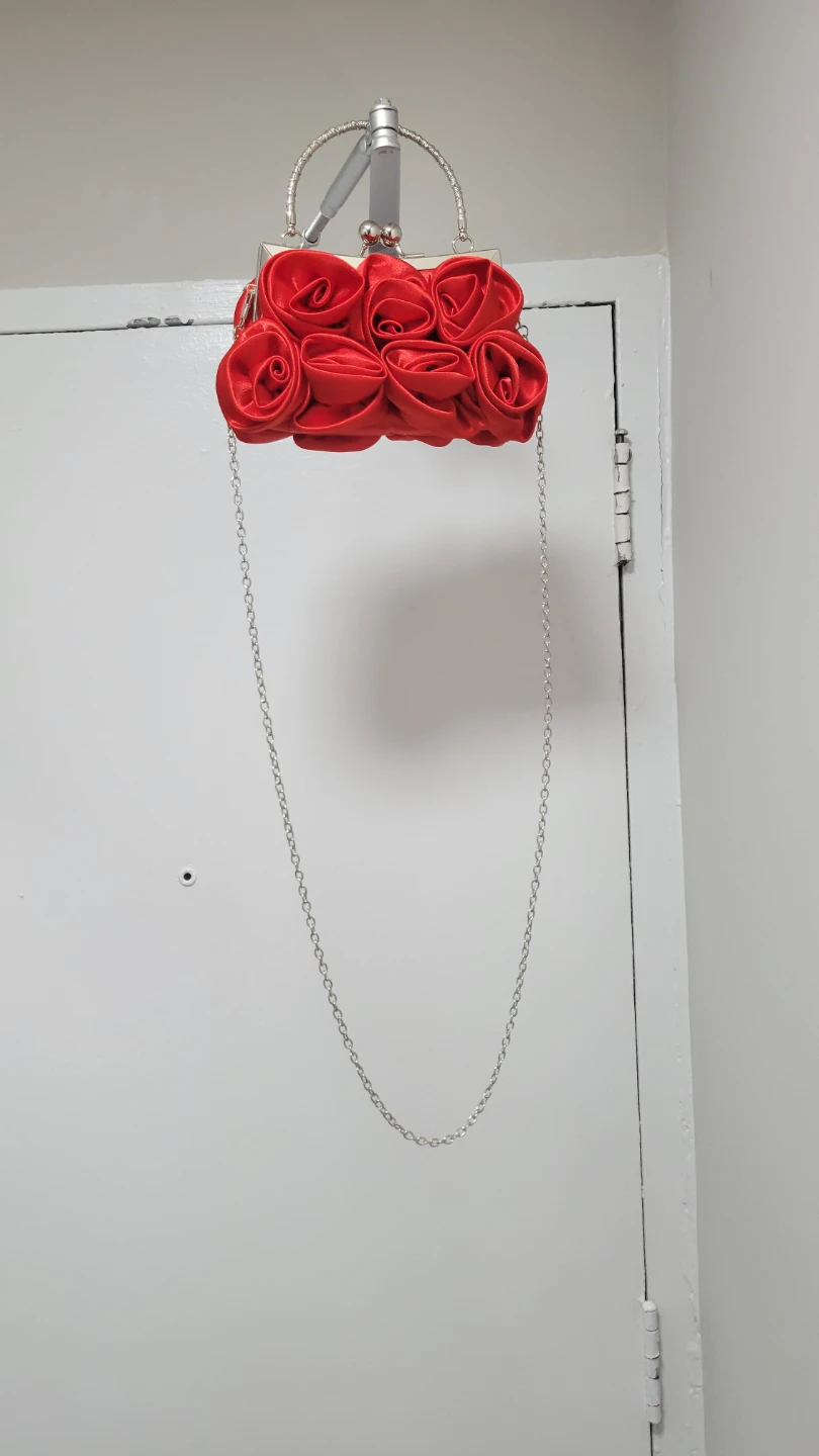 PROM BAG Red satin clutch purse with rose embellishments - photo 4