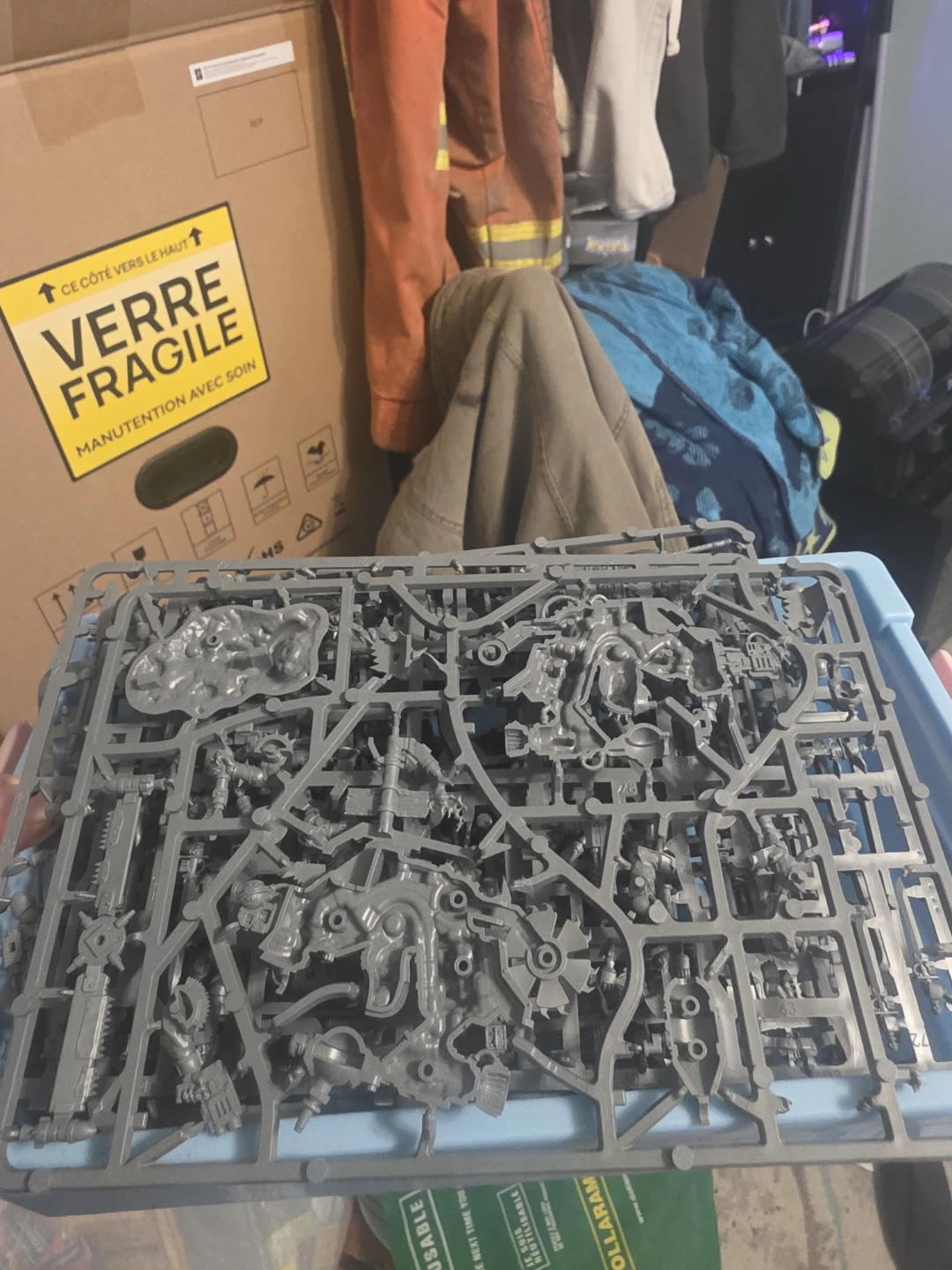 Loose space marine and ork warhammer bits - photo 4