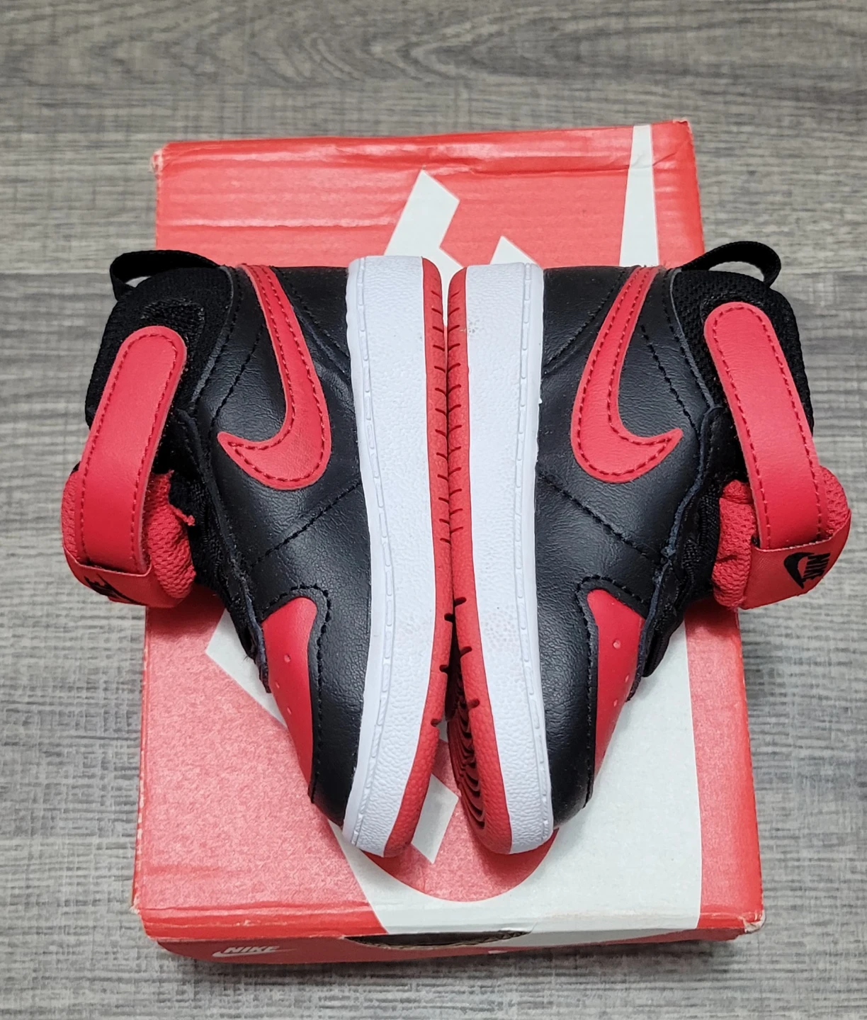 Nike Baby Toddler Shoes - Black/Red - Size 4C