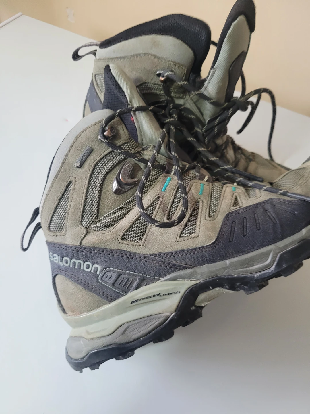 Salomon Women's Hiking Boots - photo 2
