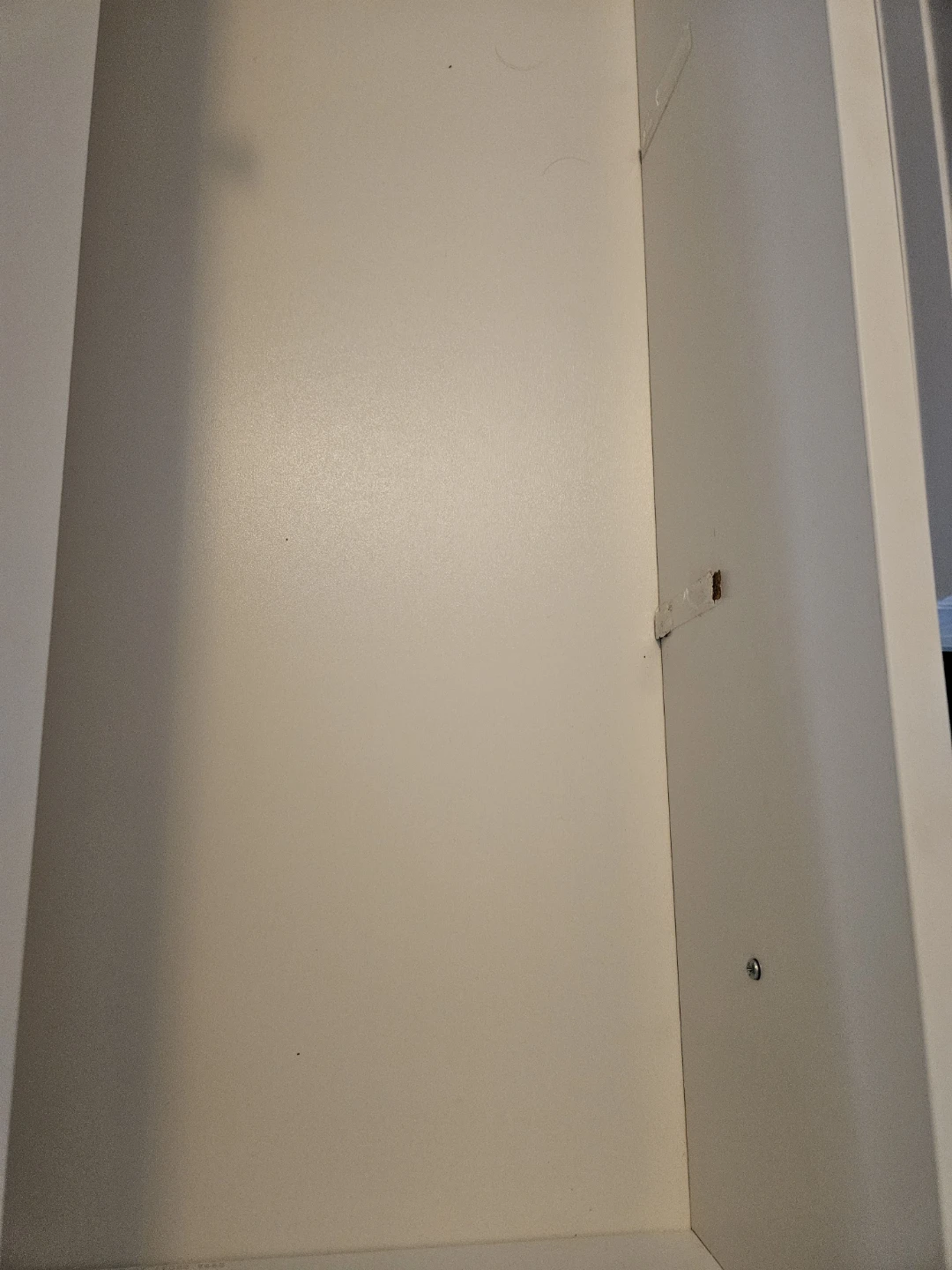White Six-Drawer Dresser - photo 4