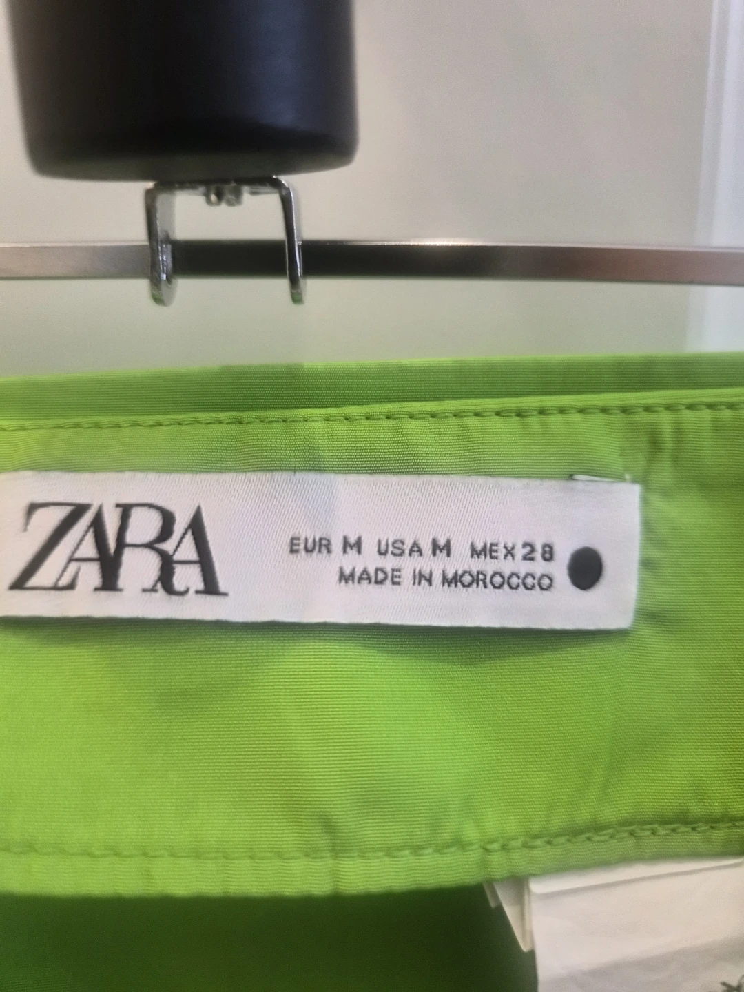 Zara Ruched Mini Skirt - Neon Green, Size Medium - photo 4