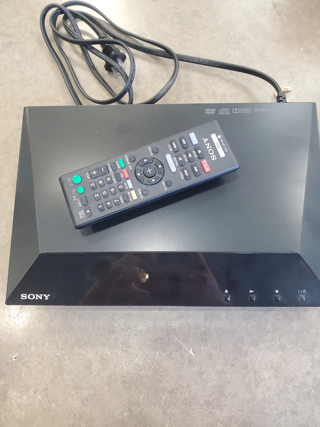 Sony Blu-Ray Disc/DVD Player with Remote - photo 2