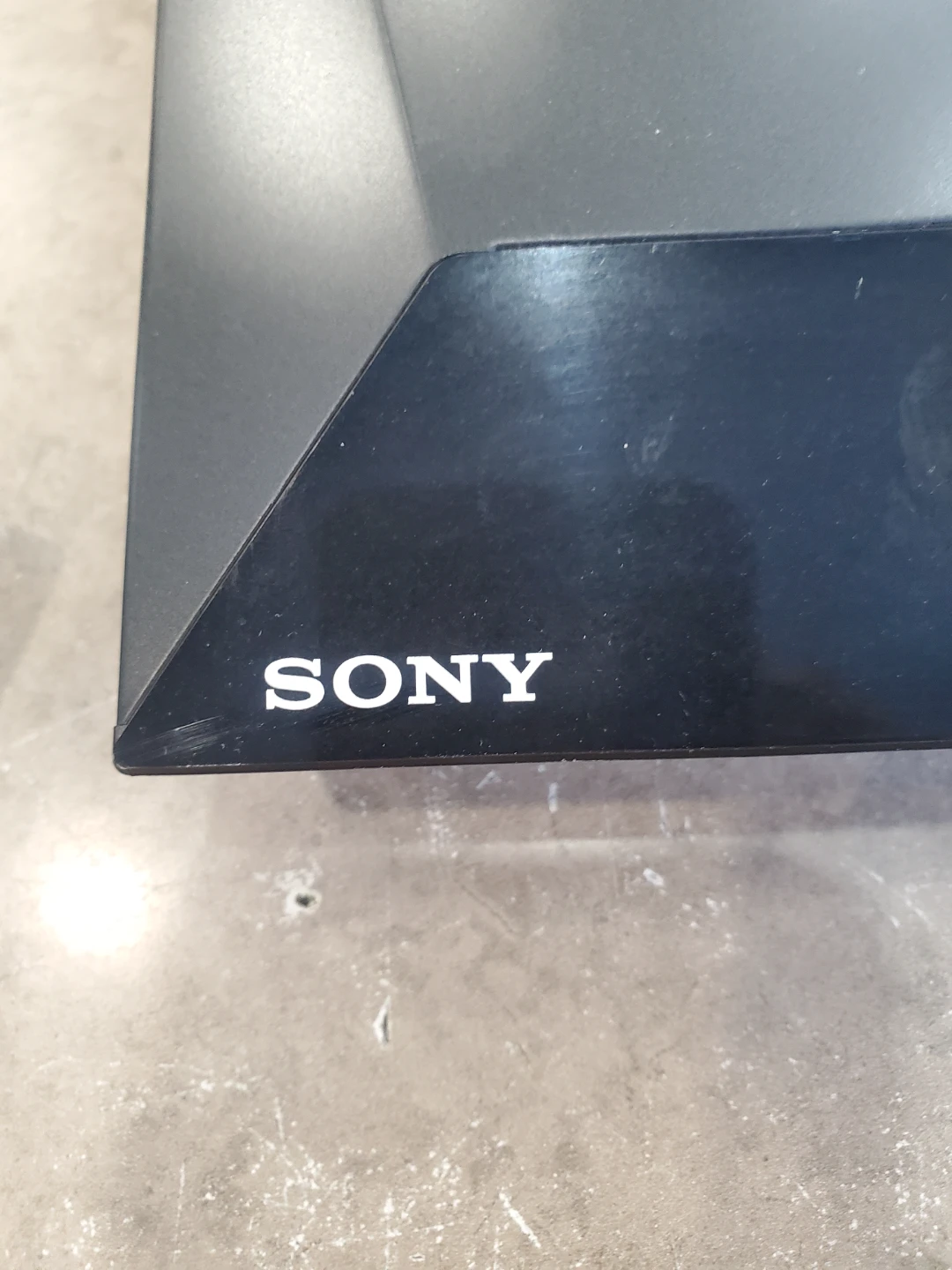 Sony Blu-Ray Disc/DVD Player with Remote - photo 3