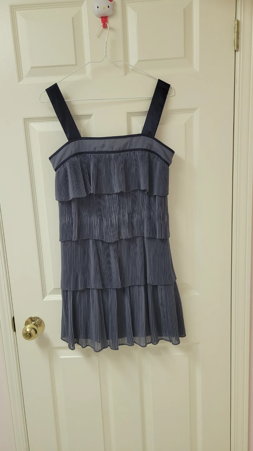 French Connection Tiered Pleated Dress Size 6