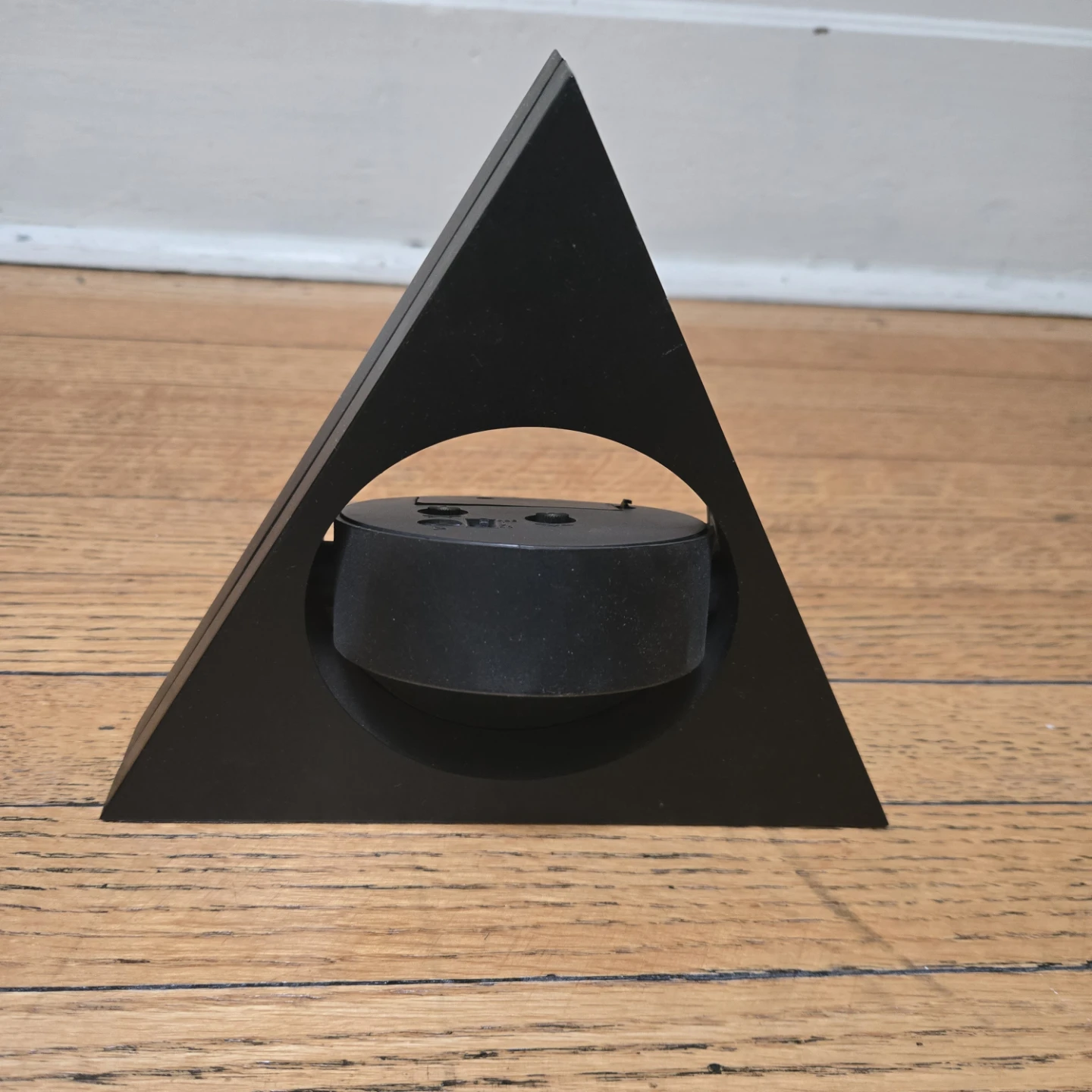 Sabre Triangle Alarm Clock - Black - photo 4