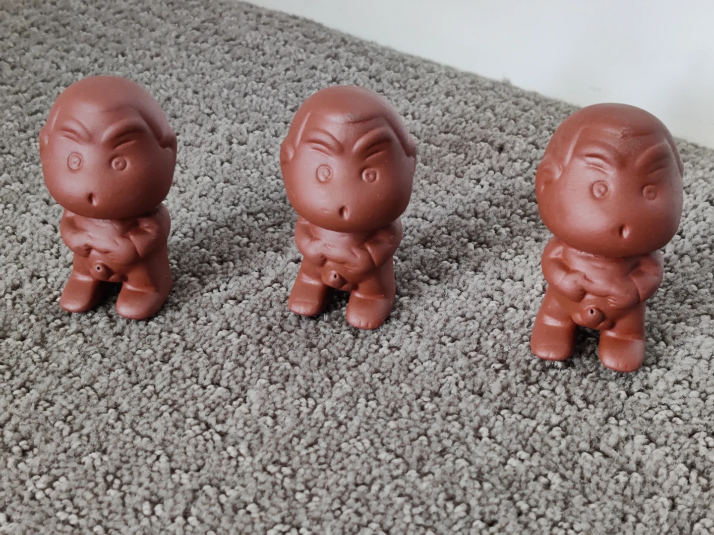 Clay Tea Set Pee Boy Thumb Doll Cute Tea Pet Figurine (Set of 3)