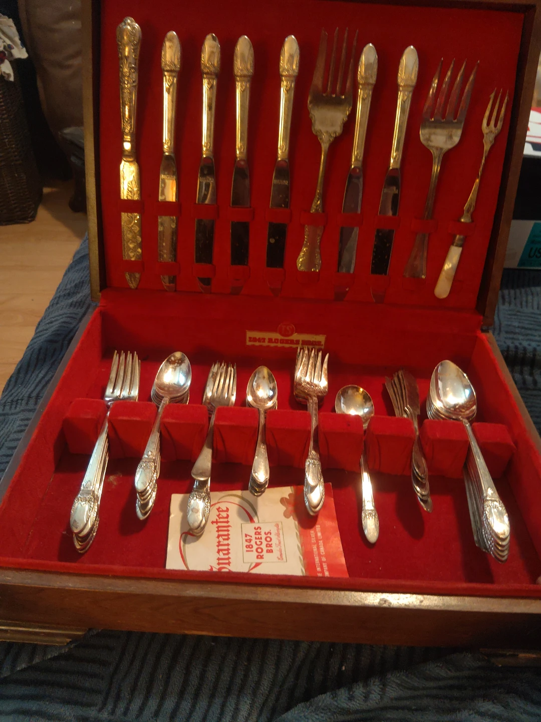 1847 Rogers Bros. Silver Plated Cutlery Set