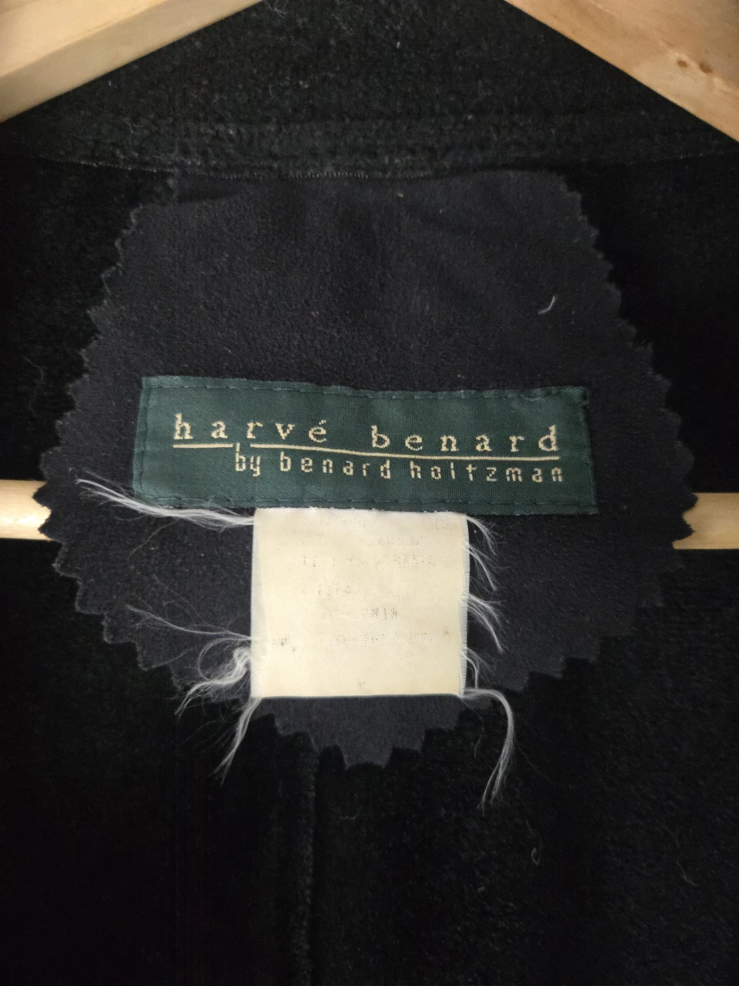 Herve Bernard by Bernard Holtzman Black Suede Coat - photo 5