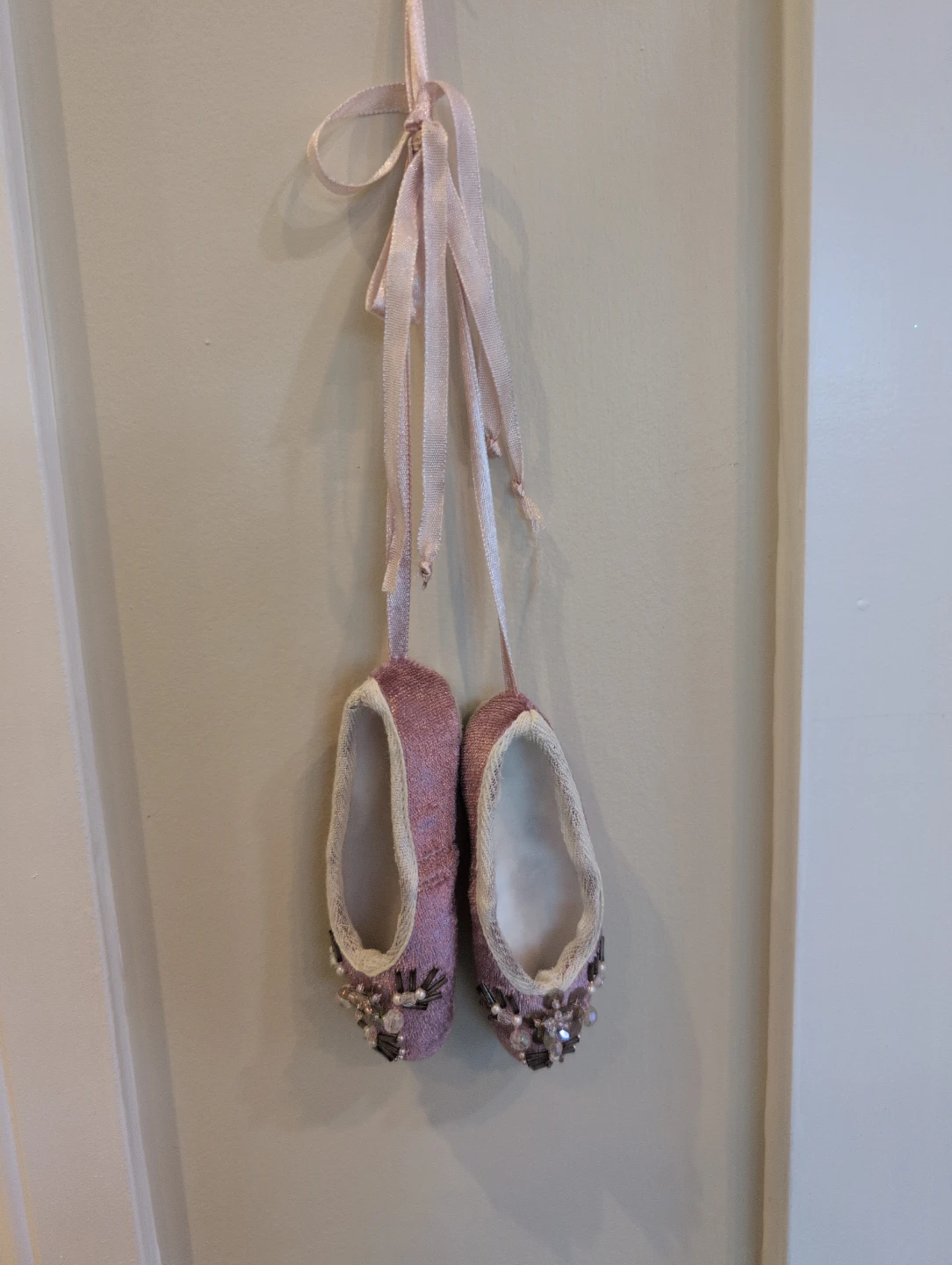 Vintage Decorative Ballet Slippers Ornament
