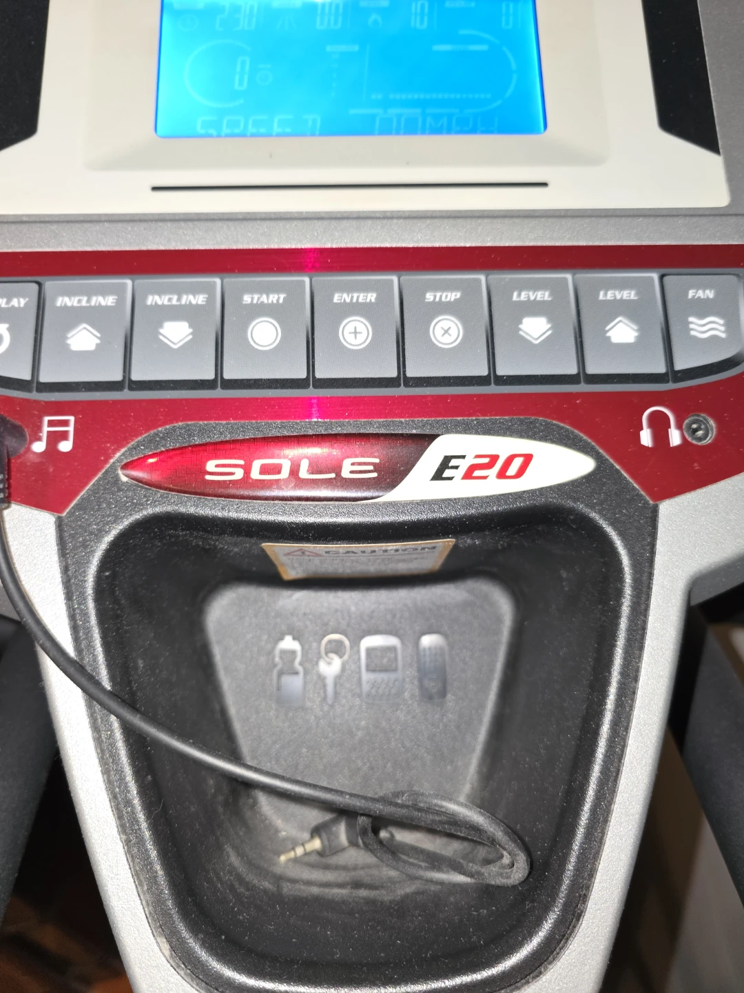 Sole E20 Elliptical Trainer - photo 3