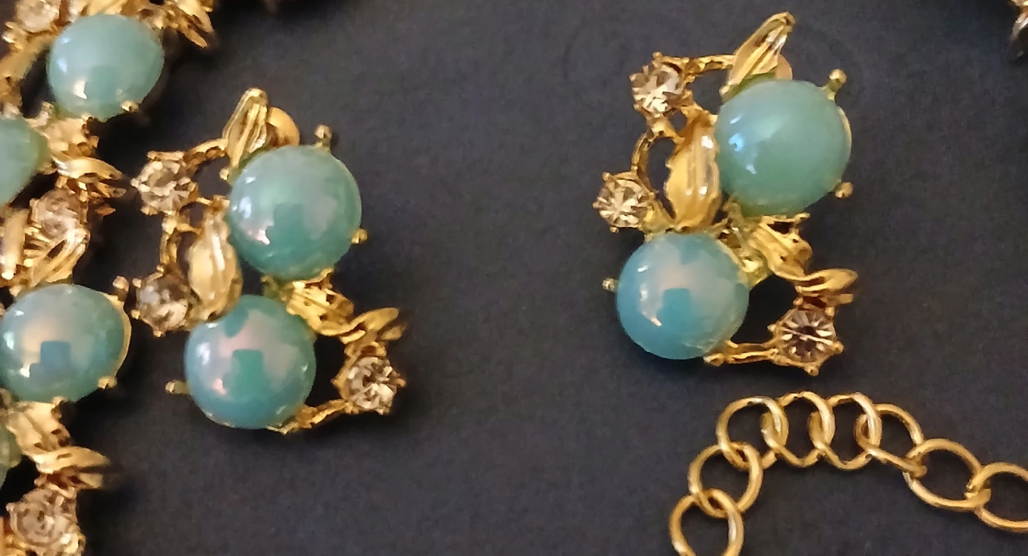 Vintage Gold Tone Necklace and Earring Set with Blue Beads - photo 2