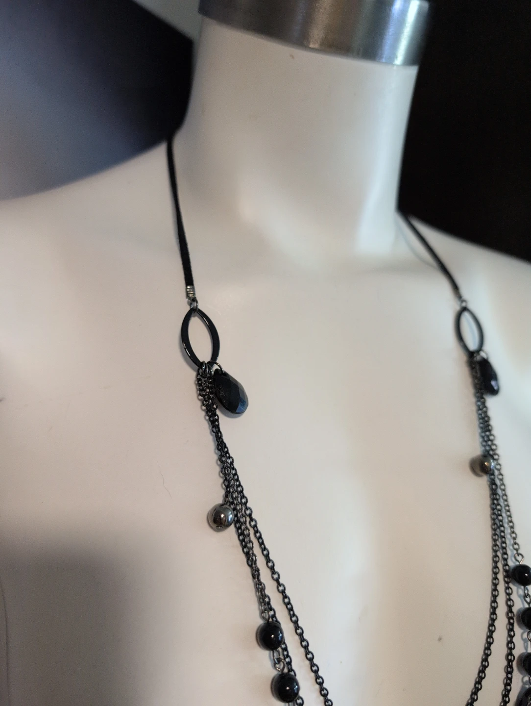 Black Layered Beaded Necklace - photo 2