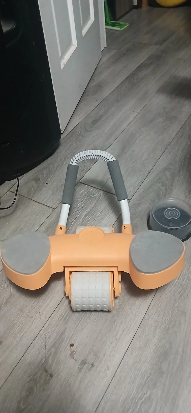 Orange Ab Roller Wheel with Knee Pad