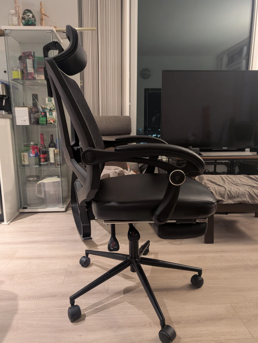 Black Ergonomic Office Chair with Footrest