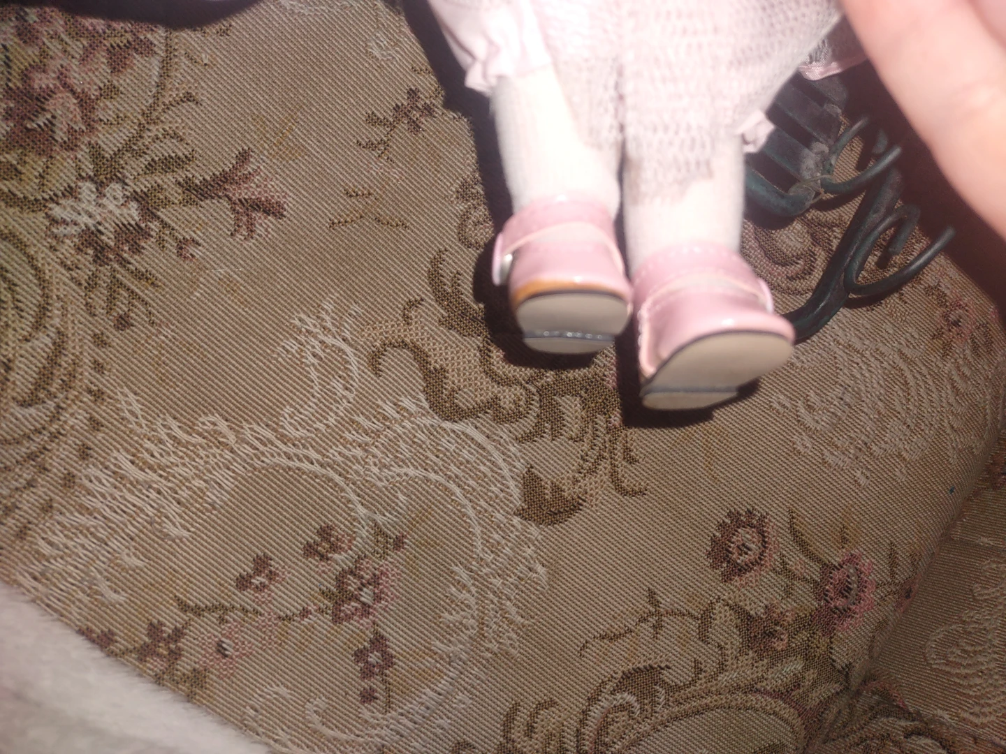 Victorian Style Porcelain Doll in Pink Dress - photo 4