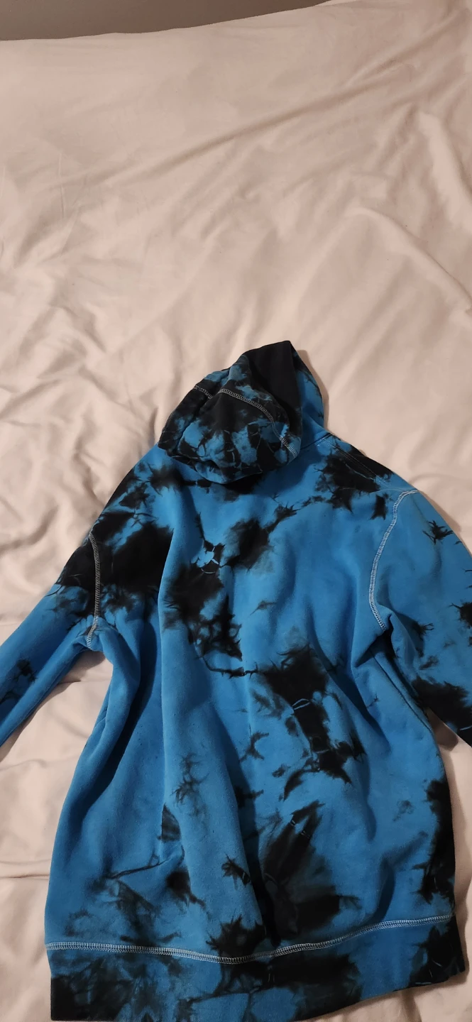 Sam & Colby Tie-Dye Hoodie Size L - photo 2