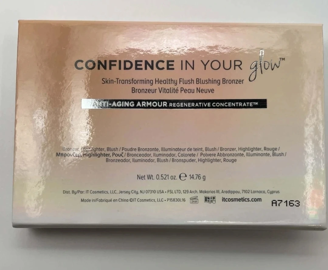 😍 BUNDLE TIME! TAKE BOTH!! IT COSMETICS - photo 4