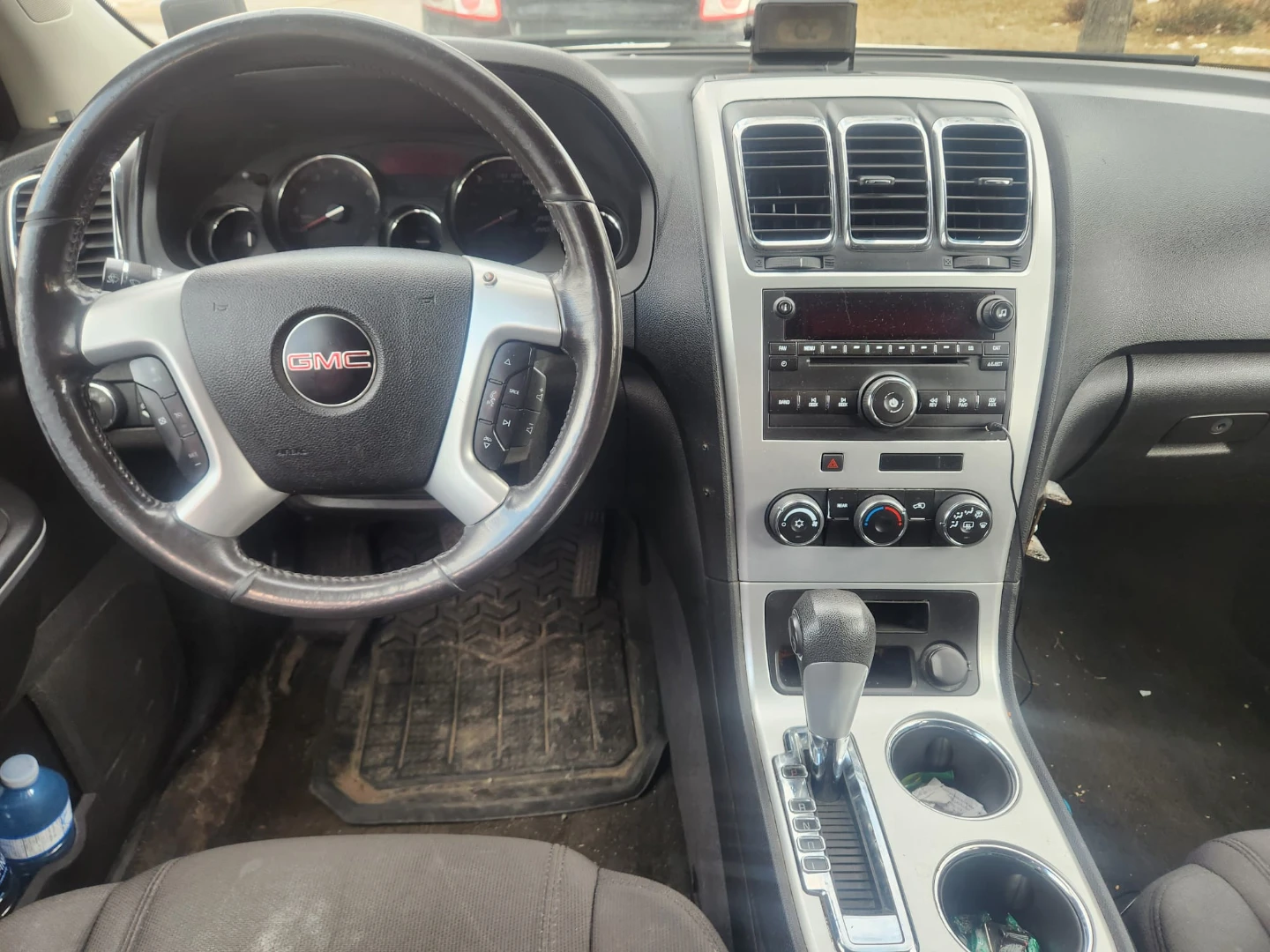 GMC ACADIA 2011 - photo 4