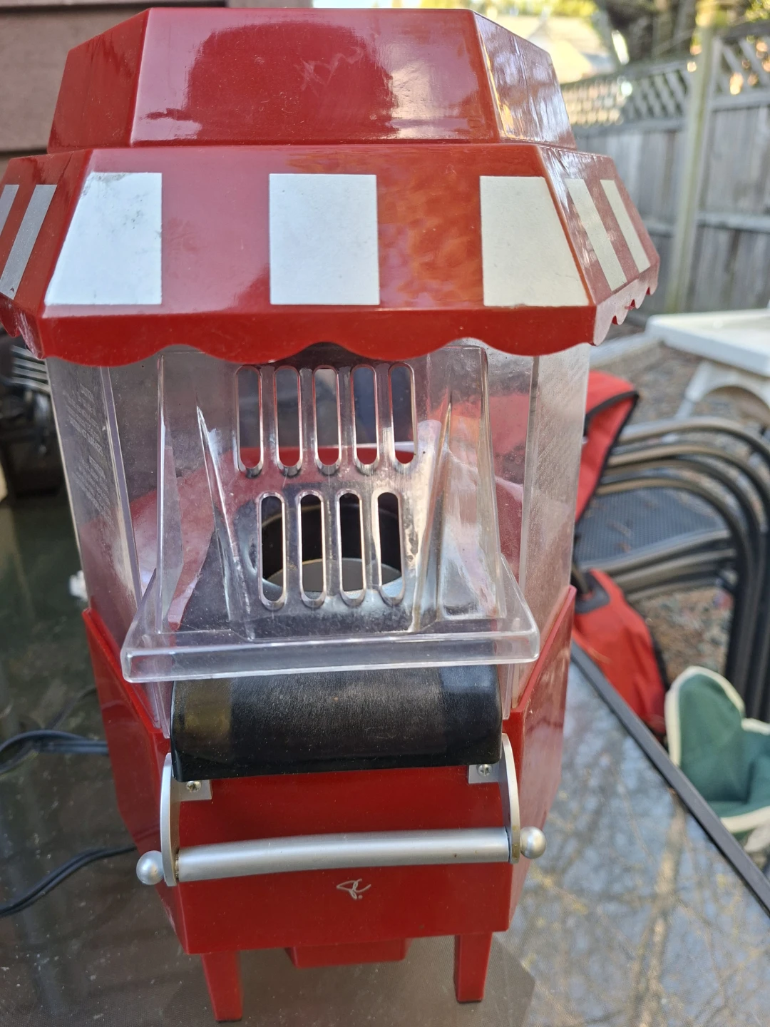 Retro Style Popcorn Machine