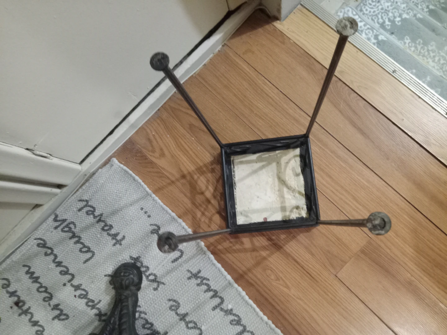Decorative Plant Stand with Sunflower Top - photo 3